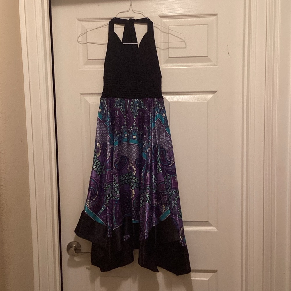Signature by Sangria Black and Blue Patterned Dress Junior 6   (C3)